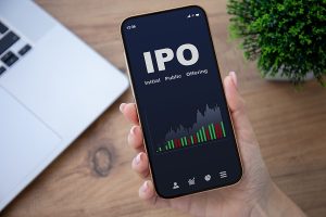 What Is An Initial Public Offering (IPO)?  How To Invest In An IPO?
