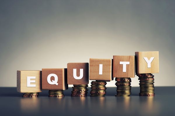 How To Invest In Equity: A Complete Guide For Investors With High-Risk Appetite