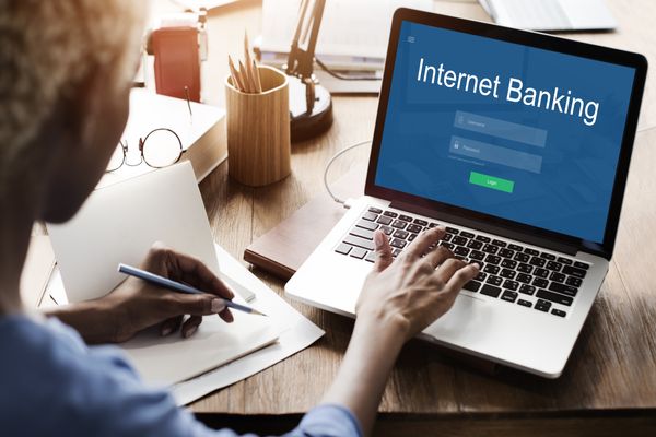 What Is Net Banking? Features And Advantages Of Internet Banking